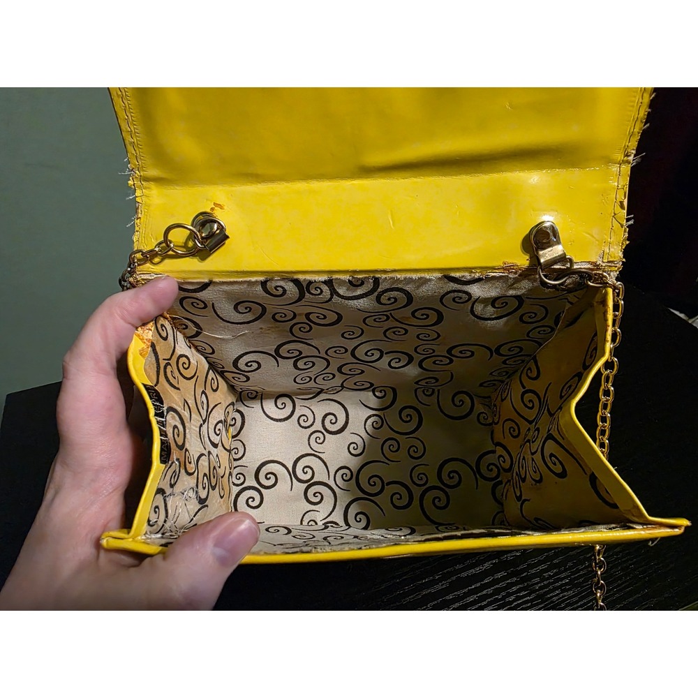 Disney Marie The Aristocats Yellow Crossbody Bag Gold Chain Strap Made In Syria - Picture 6 of 10